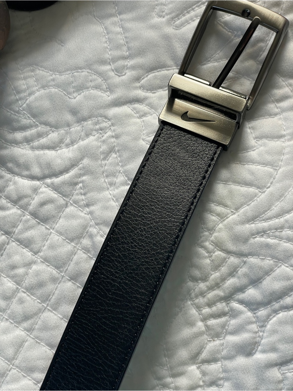 Nike Men's Black Synthetic Leather Belt Metal Buckle M 34-36 Excellent Condition